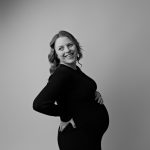 maternity photo of pregnant woman